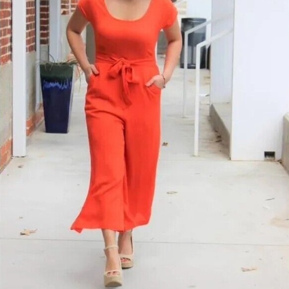 Anthropologie Abbey Bright Vibrant Orange Textured Wide Leg Belted Jumpsuit -10 - Picture 3 of 15